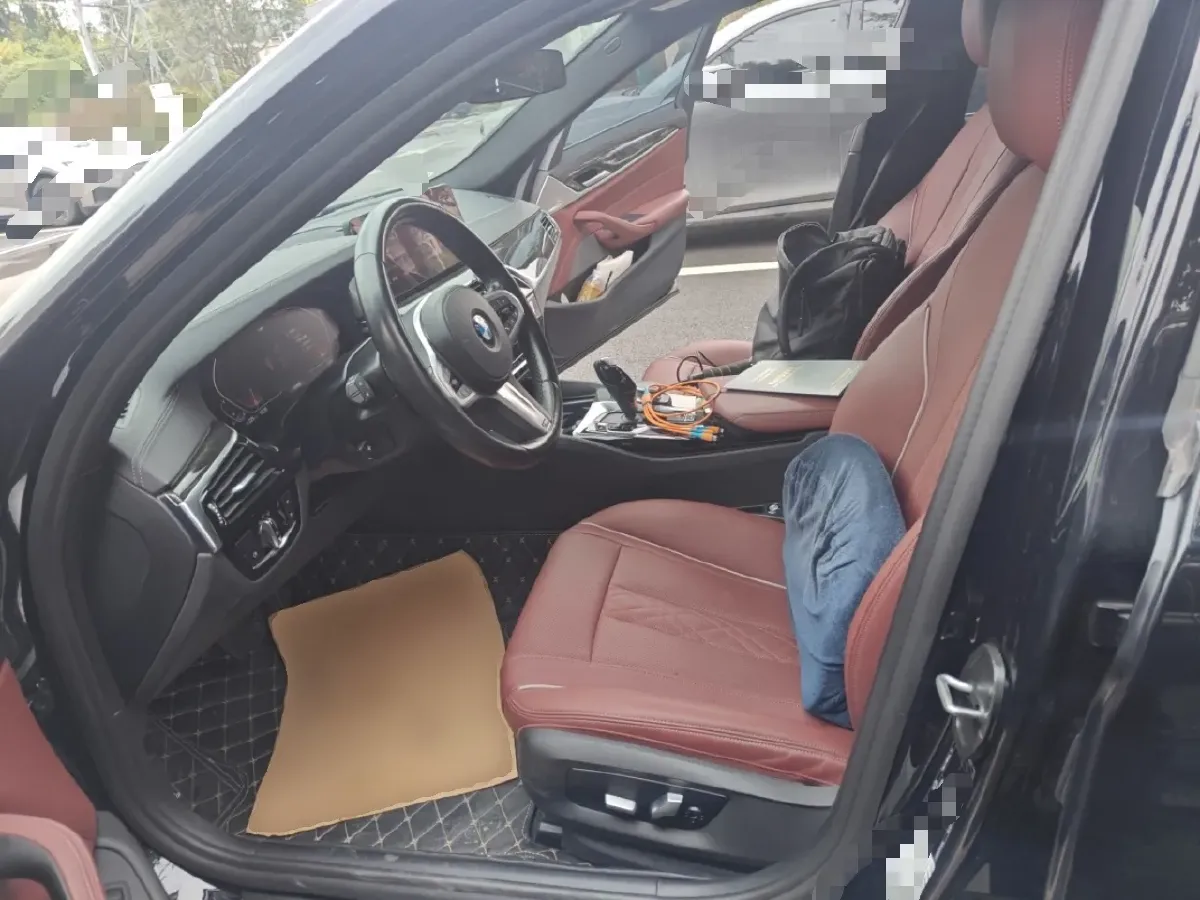 2021 BMW 5 Series 2.0T 184HP L4 8AT,autocango,china used car exporter,china ev exporter,chinese used car exporter,chinese used ev exporter