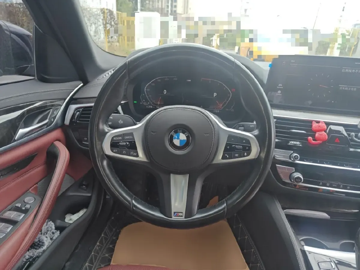 2021 BMW 5 Series 2.0T 184HP L4 8AT,autocango,china used car exporter,china ev exporter,chinese used car exporter,chinese used ev exporter