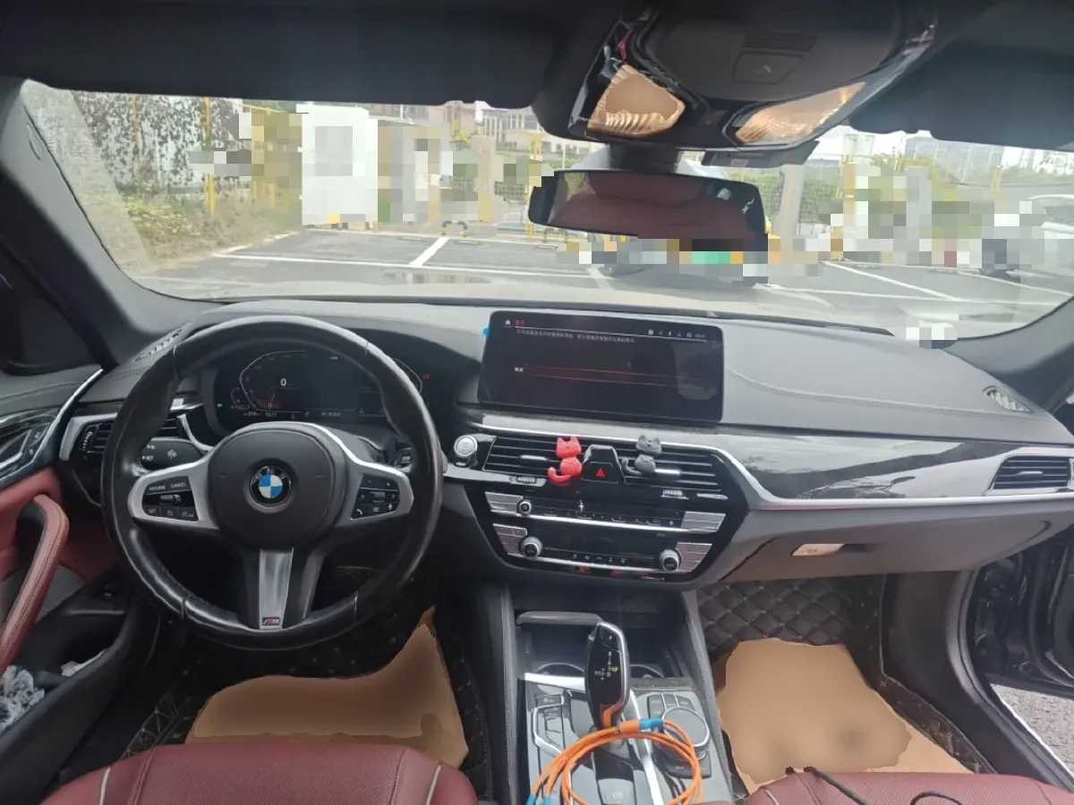 2021 BMW 5 Series 2.0T 184HP L4 8AT,autocango,china used car exporter,china ev exporter,chinese used car exporter,chinese used ev exporter