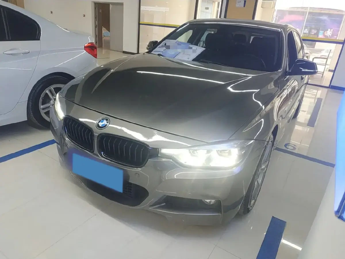 2019 BMW 3 Series 2.0T 184HP L4 8AT