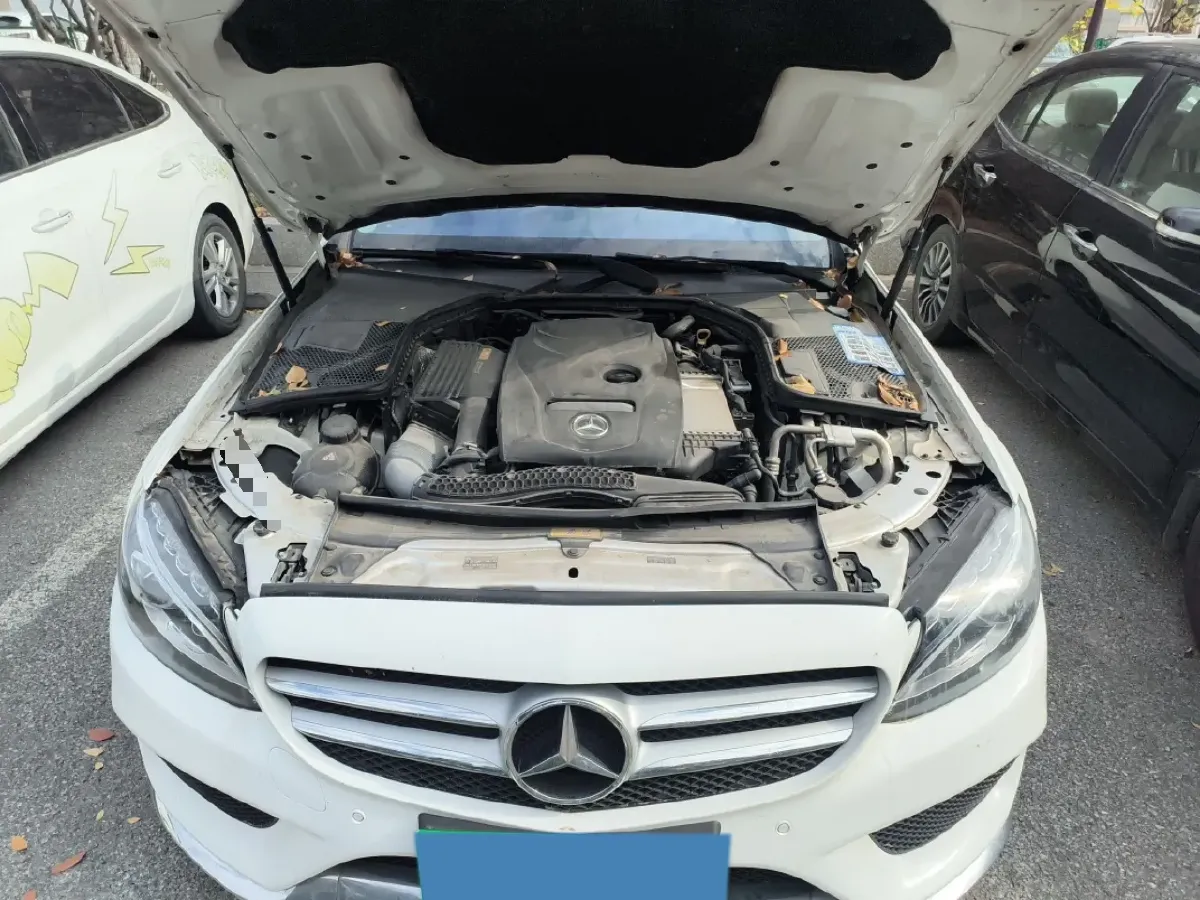 2017 Mercedes-Benz C Class 2.0T 184HP L4 9AT,autocango,china used car exporter,china ev exporter,chinese used car exporter,chinese used ev exporter