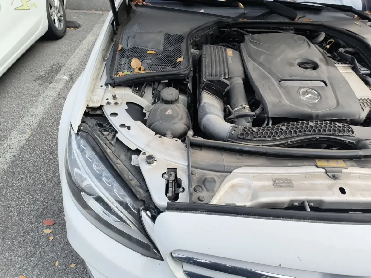 2017 Mercedes-Benz C Class 2.0T 184HP L4 9AT,autocango,china used car exporter,china ev exporter,chinese used car exporter,chinese used ev exporter