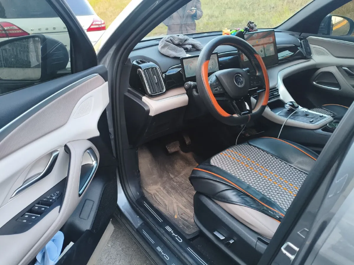 2024 BYD Song Pro 1.5L 110HP L4 E-CVT PHEV 18.3KWH,autocango,china used car exporter,china ev exporter,chinese used car exporter,chinese used ev exporter