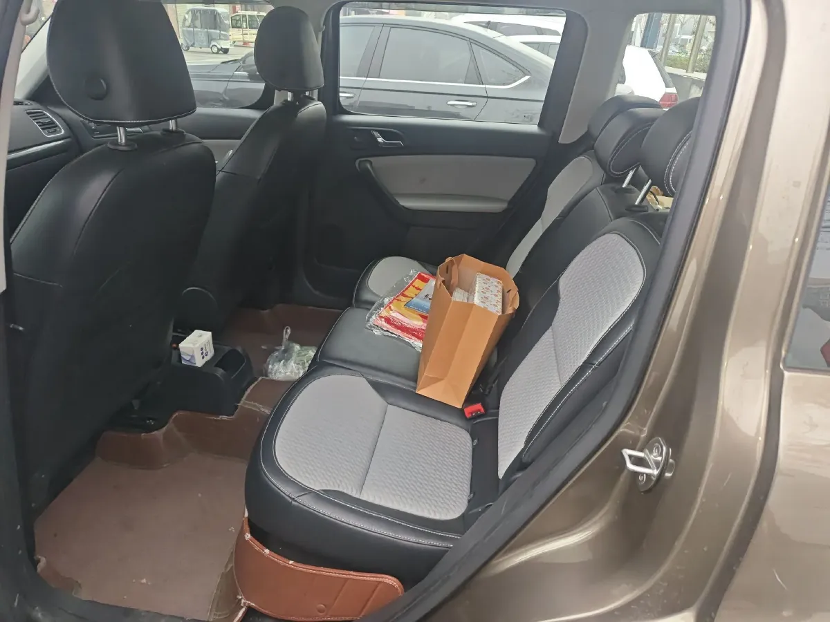 2016 Skoda Yeti 1.4T 150HP L4 7DCT,autocango,china used car exporter,china ev exporter,chinese used car exporter,chinese used ev exporter