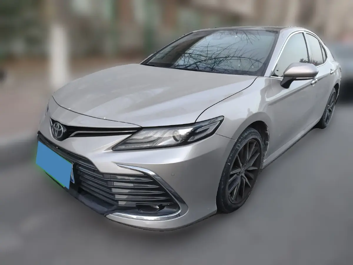 2021 Toyota Camry 2.5L 209HP L4 8AT