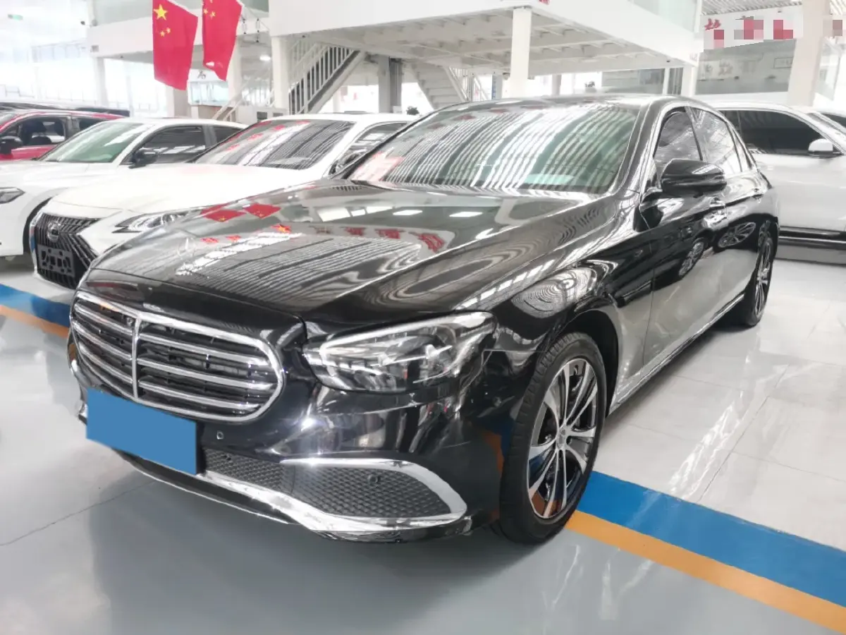 2022 Mercedes-Benz E Class 2.0T 211HP L4 9AT PHEV 25.4KWH