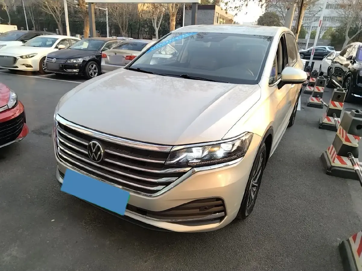 2024 Volkswagen Viloran 2.0T 186HP L4 7DCT