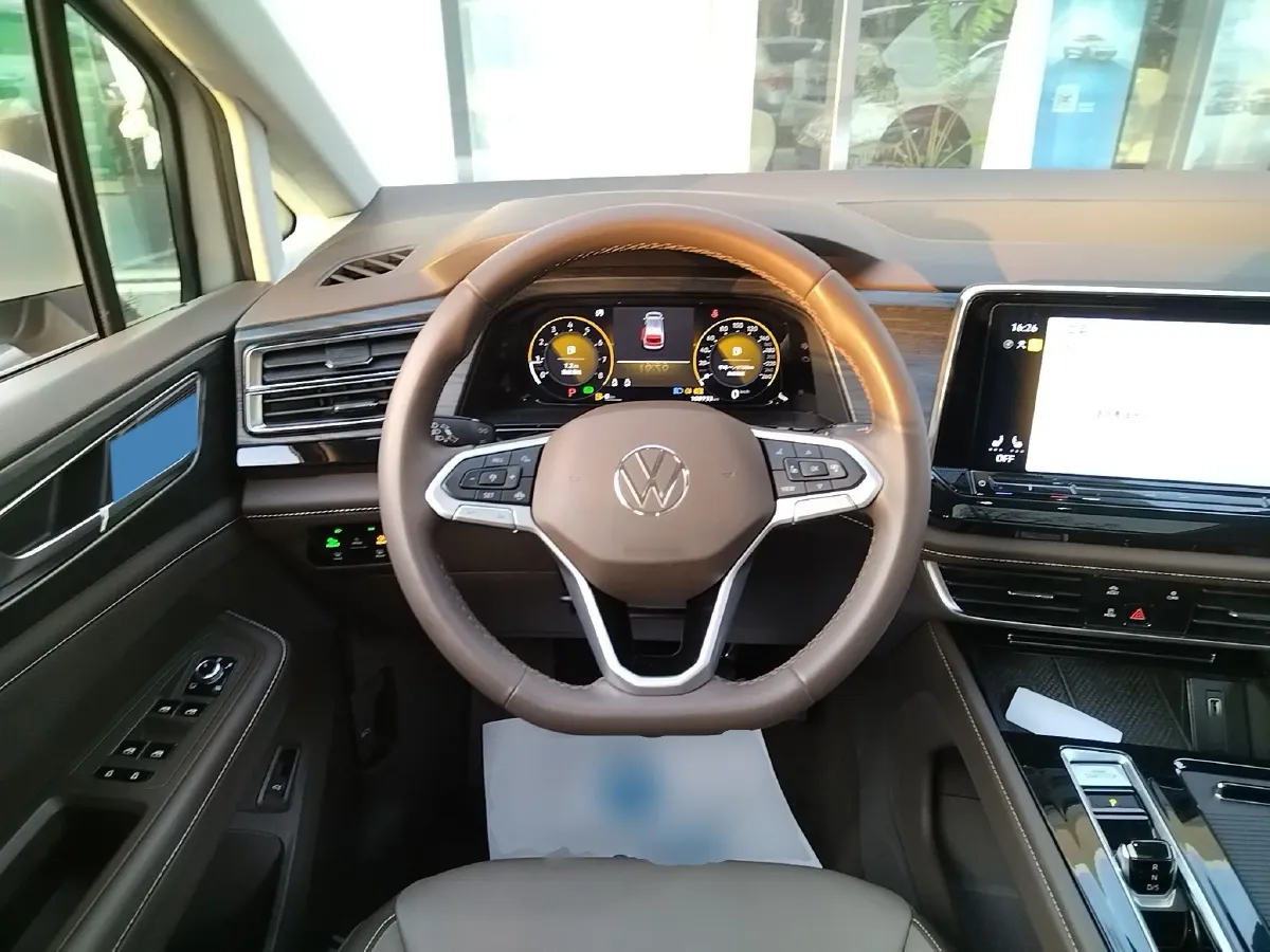 2024 Volkswagen Viloran 2.0T 186HP L4 7DCT,autocango,china used car exporter,china ev exporter,chinese used car exporter,chinese used ev exporter