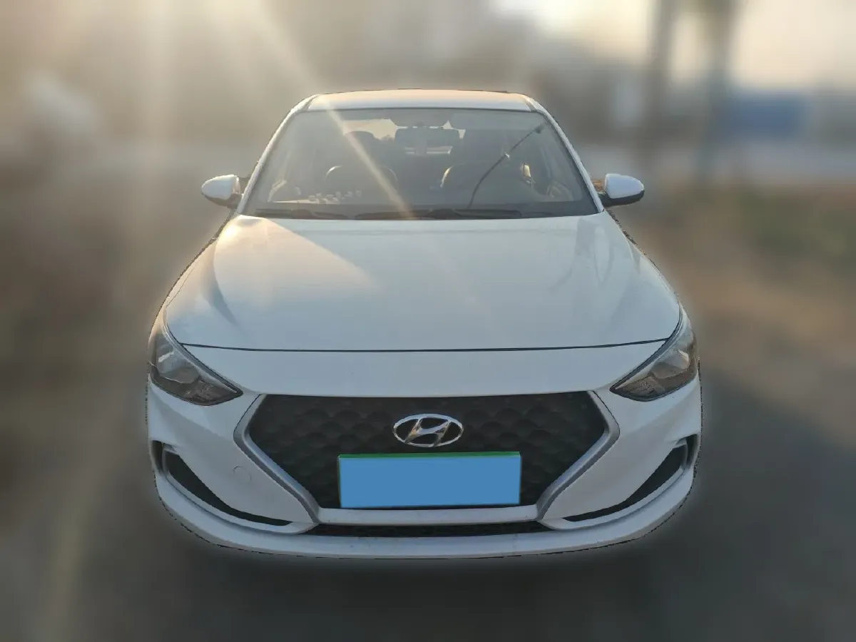 2020 Hyundai Celesta 1.6L 123HP L4 6AT,autocango,china used car exporter,china ev exporter,chinese used car exporter,chinese used ev exporter