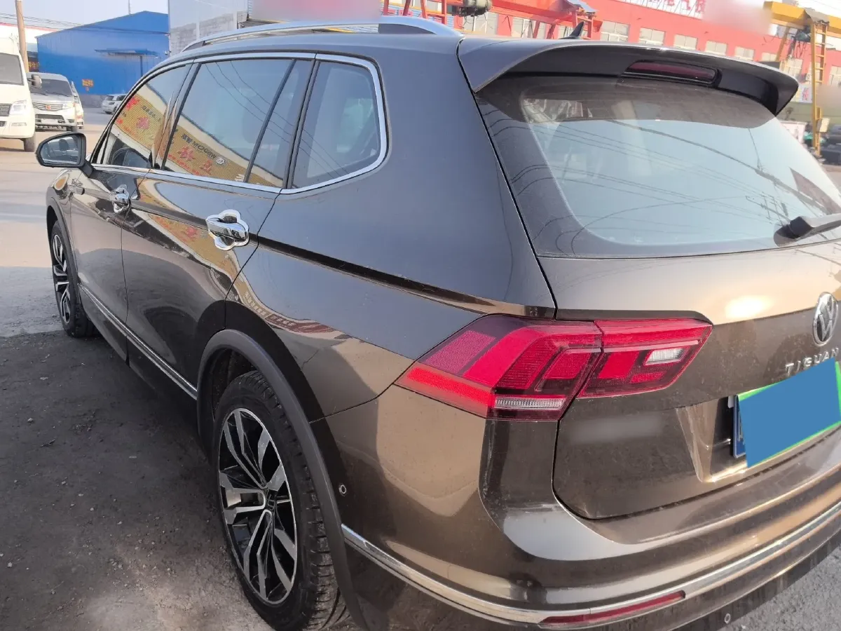 2021 Ford New Era Transit 2.2T 140HP L4 6AMT,autocango,china used car exporter,china ev exporter,chinese used car exporter,chinese used ev exporter