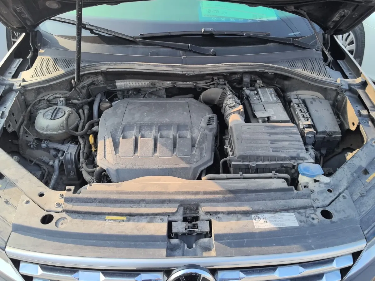 2021 Ford New Era Transit 2.2T 140HP L4 6AMT,autocango,china used car exporter,china ev exporter,chinese used car exporter,chinese used ev exporter