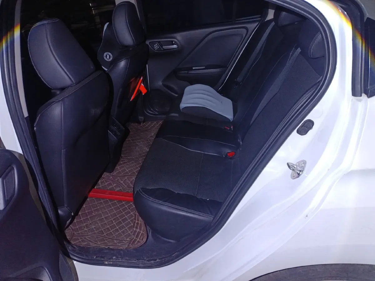 2016 Honda Greiz 1.5L 131HP L4 CVT,autocango,china used car exporter,china ev exporter,chinese used car exporter,chinese used ev exporter