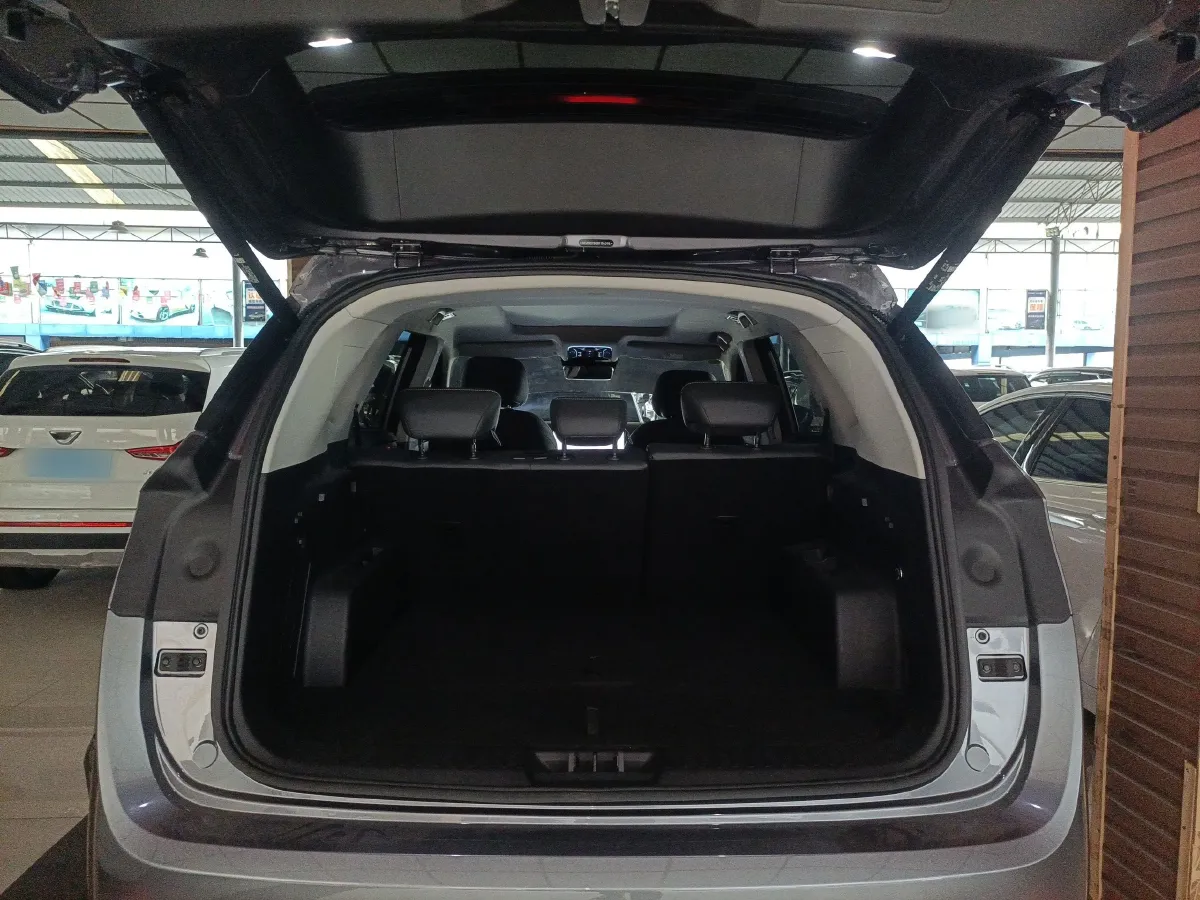 2024 Jetour ShanHai L9 1.5T 156HP L4 2DHT PHEV 19.43KWH,autocango,china used car exporter,china ev exporter,chinese used car exporter,chinese used ev exporter