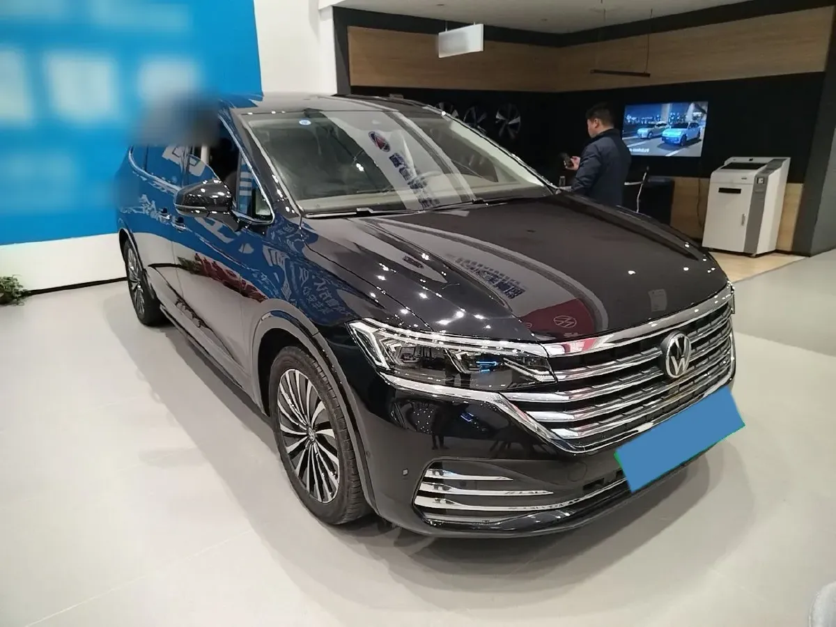 2024 Volkswagen Viloran 2.0T 220HP L4 7DCT,autocango,china used car exporter,china ev exporter,chinese used car exporter,chinese used ev exporter