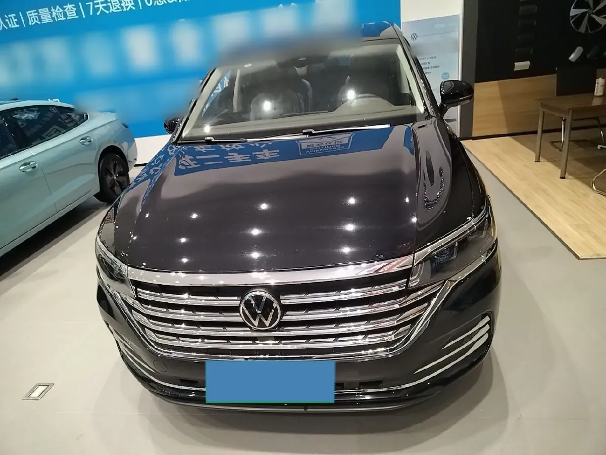 2024 Volkswagen Viloran 2.0T 220HP L4 7DCT,autocango,china used car exporter,china ev exporter,chinese used car exporter,chinese used ev exporter