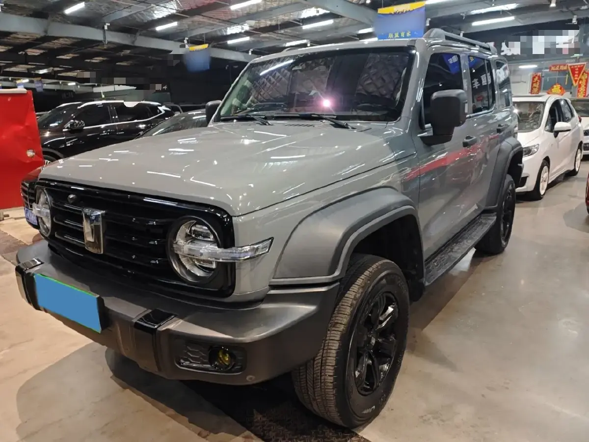 2021 Tank 300 2.0T 227HP L4 8AT