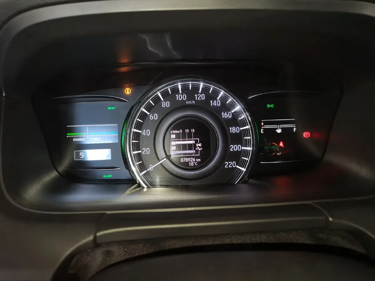 2021 Kia Carnival 2.0T 233HP L4 8AT,autocango,china used car exporter,china ev exporter,chinese used car exporter,chinese used ev exporter