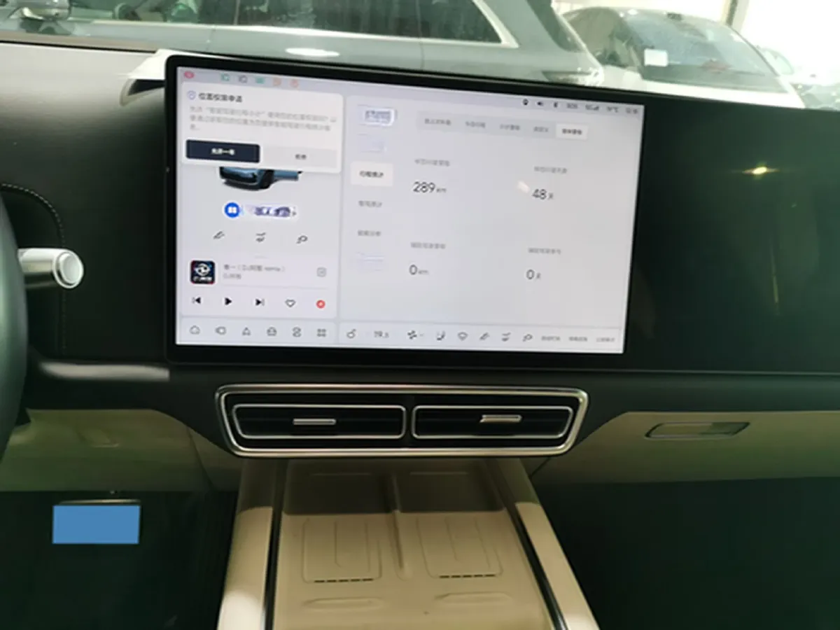 2024 Li L8 Range Extended 154HP REEV 52.3KWH,autocango,china used car exporter,china ev exporter,chinese used car exporter,chinese used ev exporter