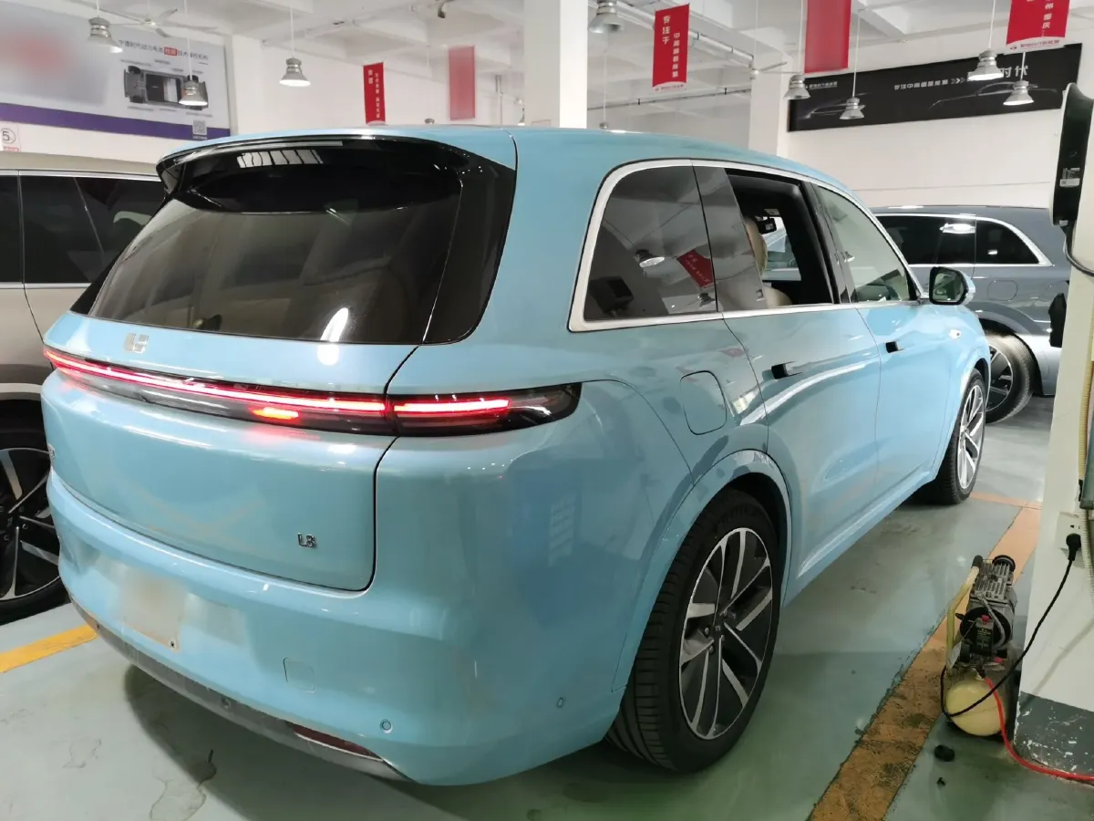 2024 Li L8 Range Extended 154HP REEV 52.3KWH,autocango,china used car exporter,china ev exporter,chinese used car exporter,chinese used ev exporter