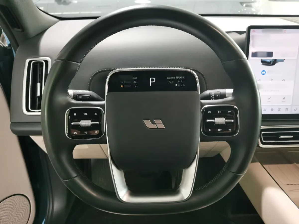 2024 Li L8 Range Extended 154HP REEV 52.3KWH,autocango,china used car exporter,china ev exporter,chinese used car exporter,chinese used ev exporter