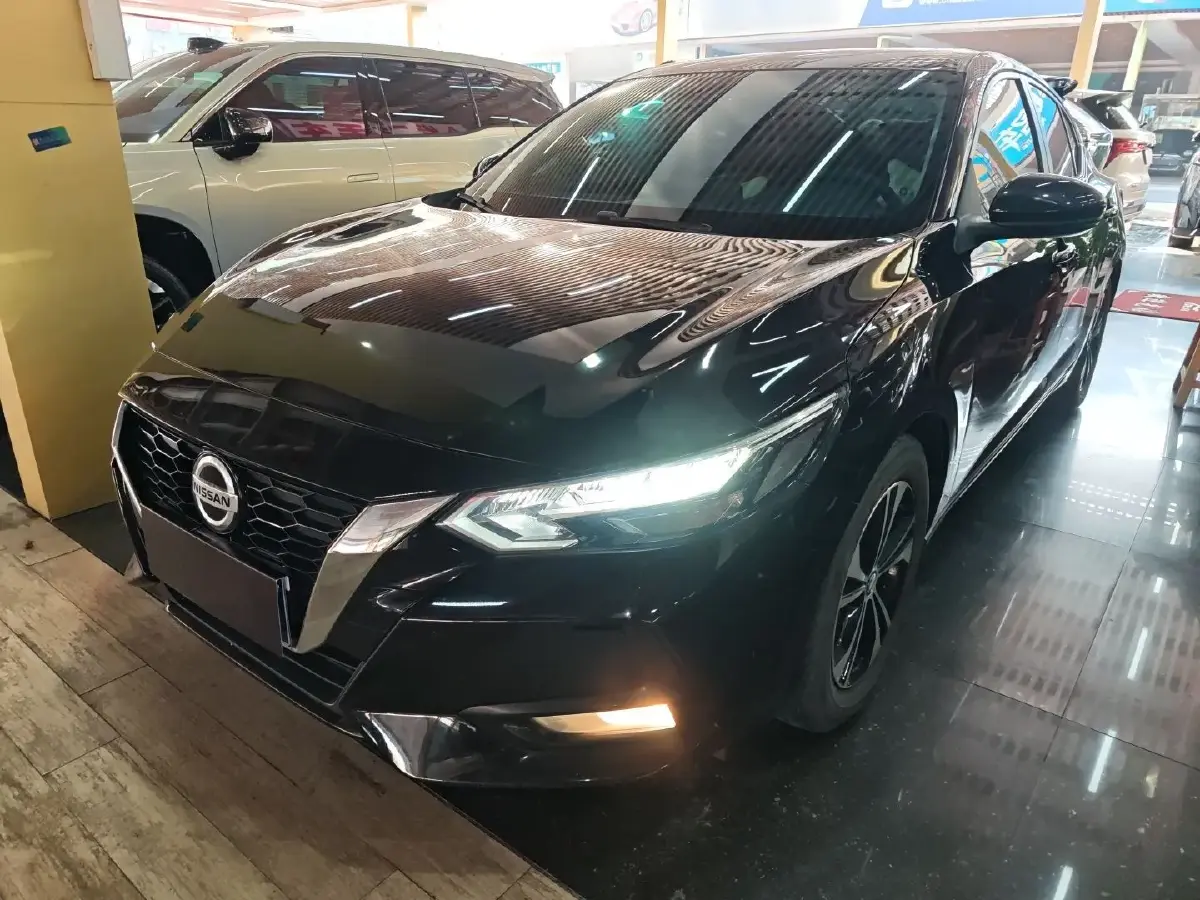 2022 Nissan Sylphy 1.6L 135HP L4 CVT