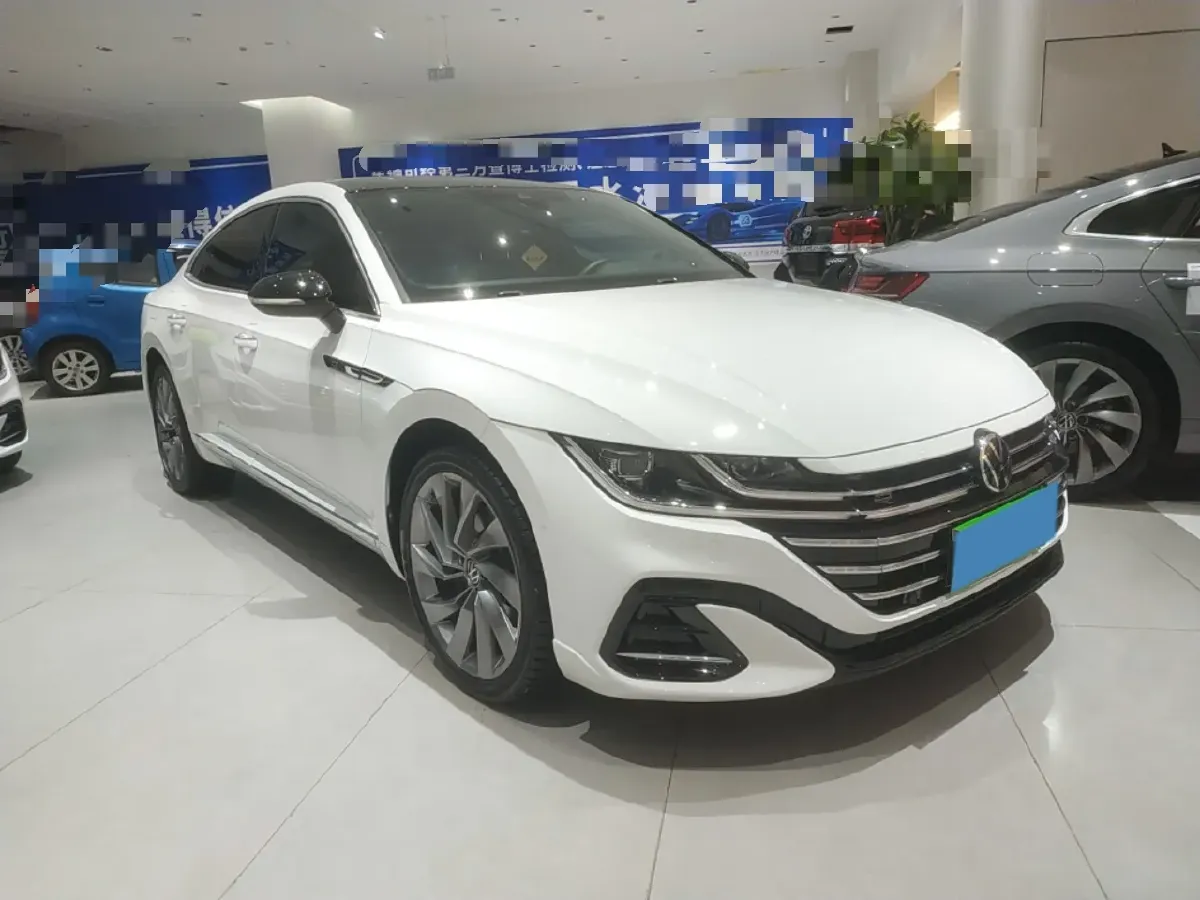 2021 Volkswagen CC 2.0T 220HP L4 7DCT,autocango,china used car exporter,china ev exporter,chinese used car exporter,chinese used ev exporter