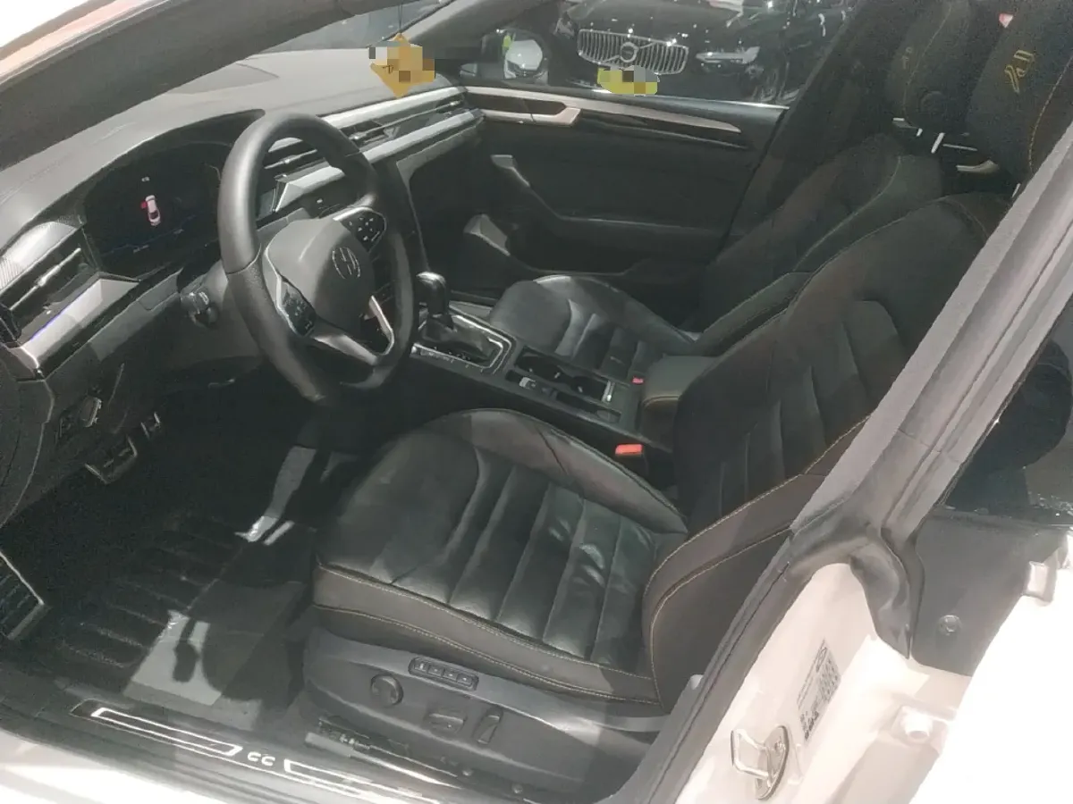 2021 Volkswagen CC 2.0T 220HP L4 7DCT,autocango,china used car exporter,china ev exporter,chinese used car exporter,chinese used ev exporter