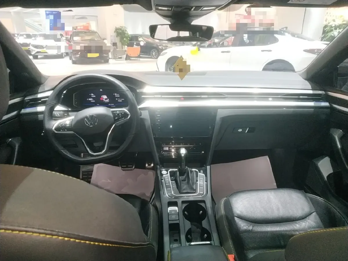 2021 Volkswagen CC 2.0T 220HP L4 7DCT,autocango,china used car exporter,china ev exporter,chinese used car exporter,chinese used ev exporter