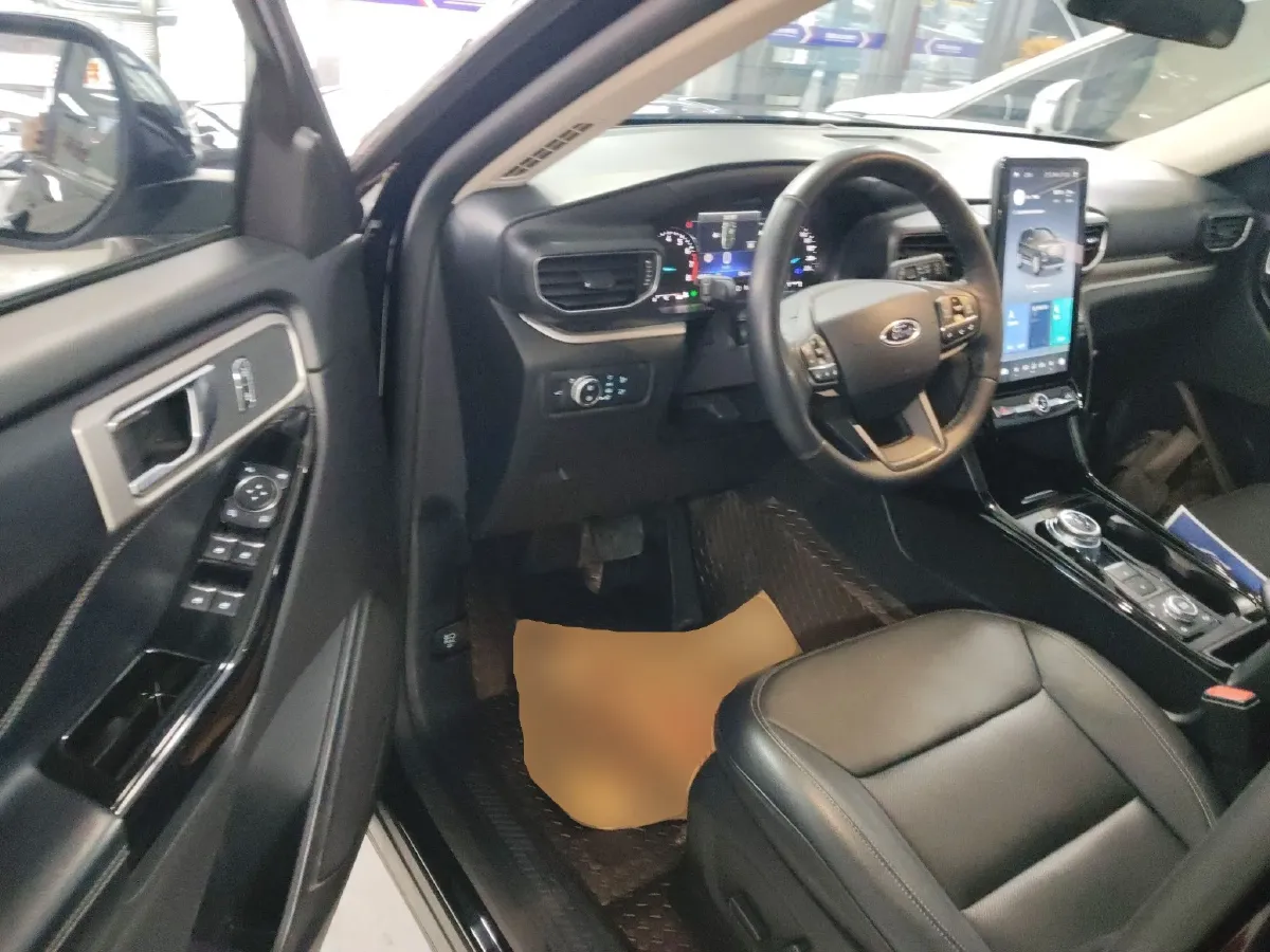 2020 Ford Explorer 2.3T 276HP L4 10AT,autocango,china used car exporter,china ev exporter,chinese used car exporter,chinese used ev exporter