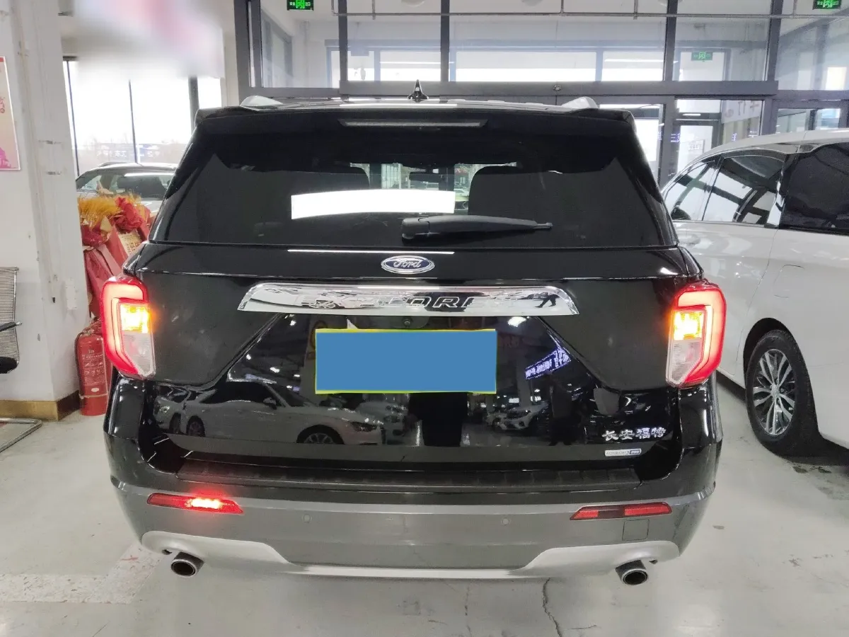 2020 Ford Explorer 2.3T 276HP L4 10AT,autocango,china used car exporter,china ev exporter,chinese used car exporter,chinese used ev exporter