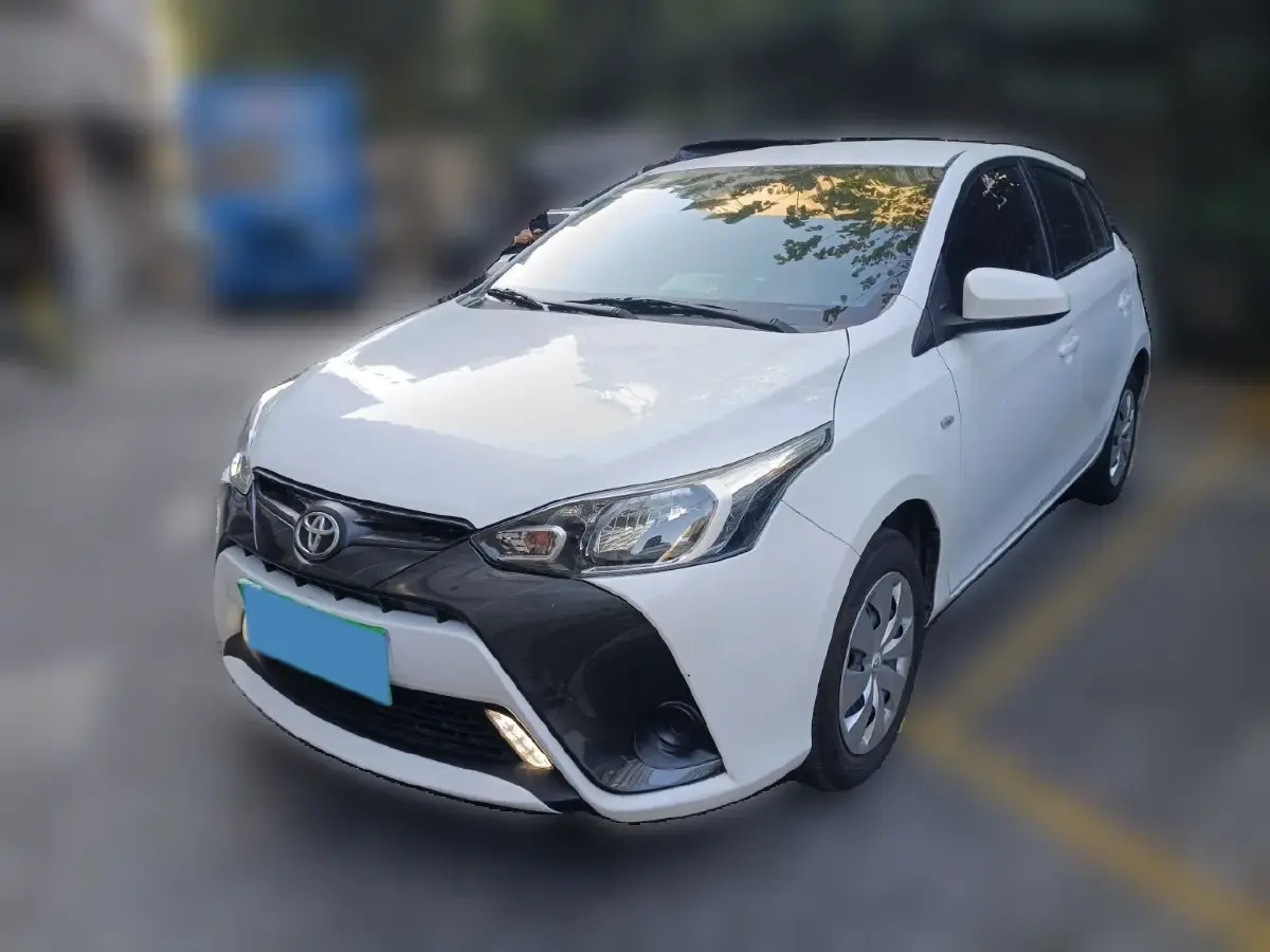 2019 Toyota Yaris L 1.5L 110HP L4 CVT