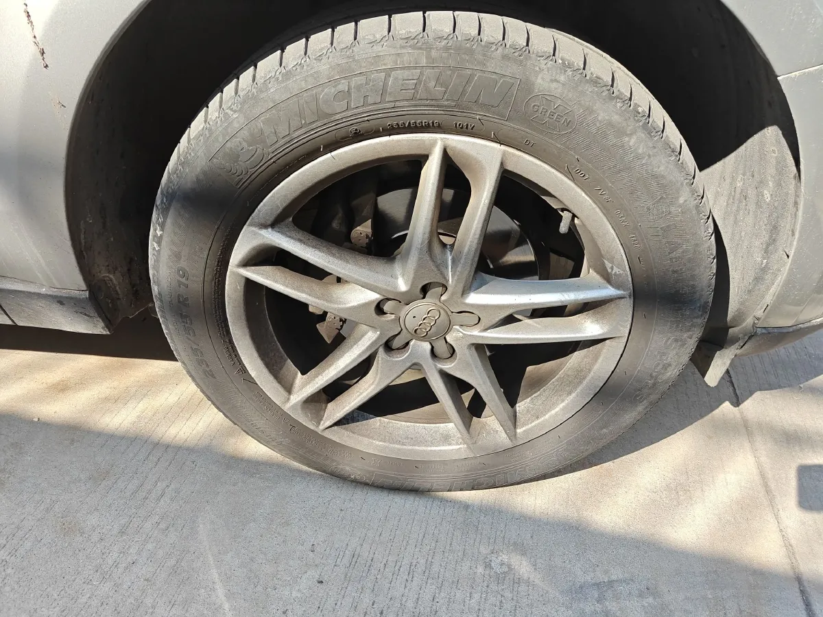 2017 Audi Q5 2.0T 230HP L4 8AT,autocango,china used car exporter,china ev exporter,chinese used car exporter,chinese used ev exporter