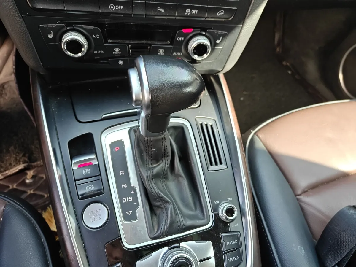 2017 Audi Q5 2.0T 230HP L4 8AT,autocango,china used car exporter,china ev exporter,chinese used car exporter,chinese used ev exporter