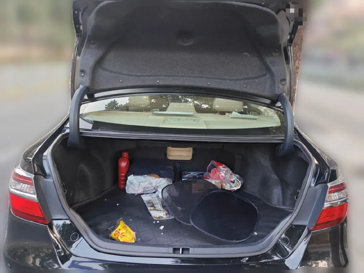 2015 Chevrolet Captiva 2.4L 167HP L4 6AT,autocango,china used car exporter,china ev exporter,chinese used car exporter,chinese used ev exporter