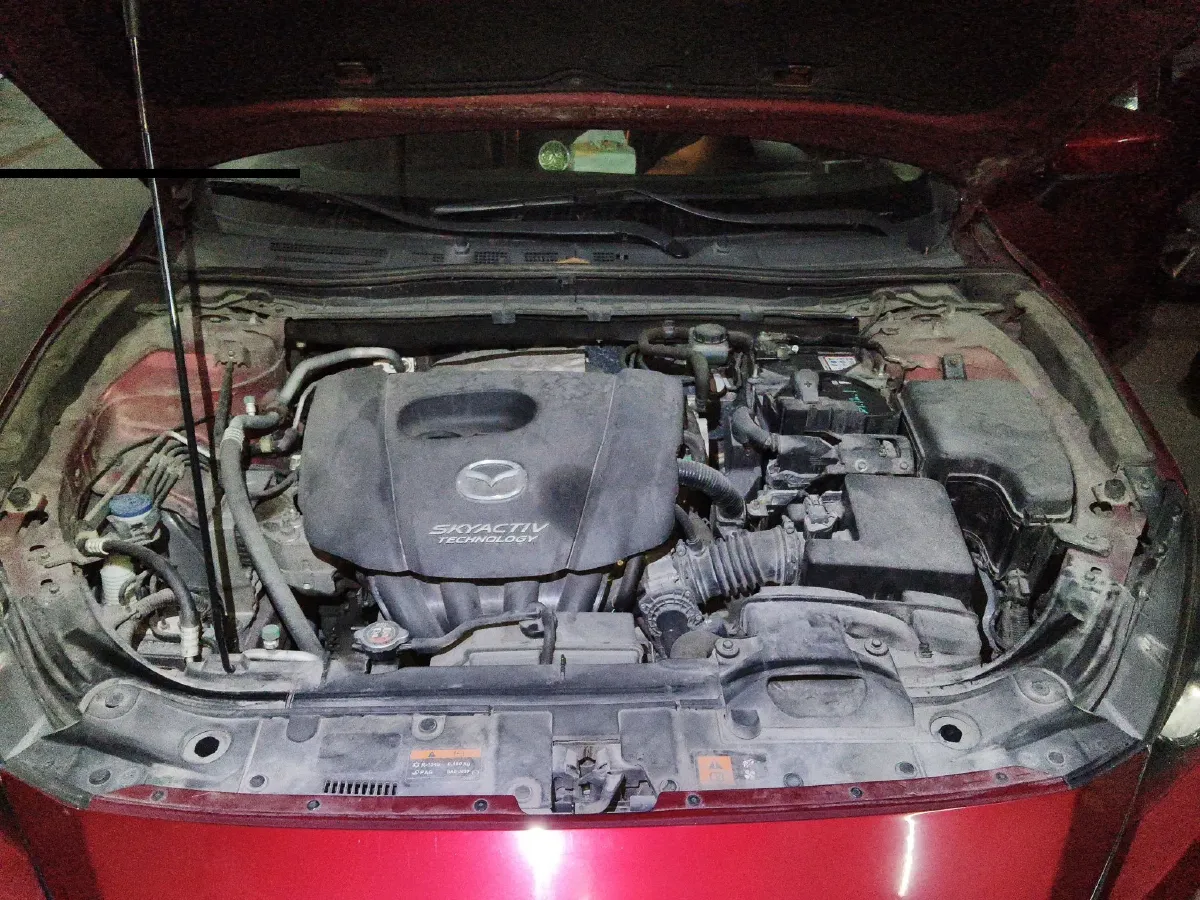 2014 Mazda 3 Axela 1.5L 117HP L4 6AT,autocango,china used car exporter,china ev exporter,chinese used car exporter,chinese used ev exporter