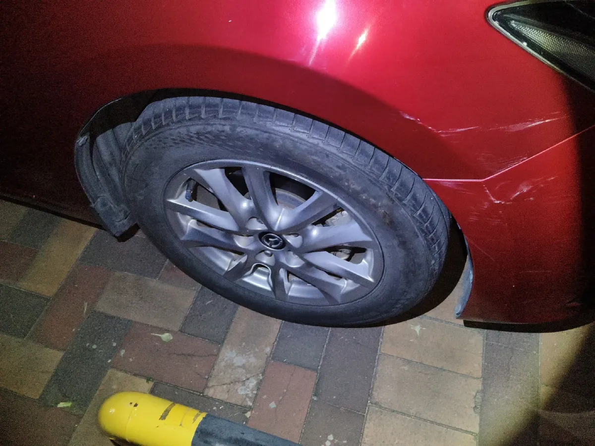 2014 Mazda 3 Axela 1.5L 117HP L4 6AT,autocango,china used car exporter,china ev exporter,chinese used car exporter,chinese used ev exporter