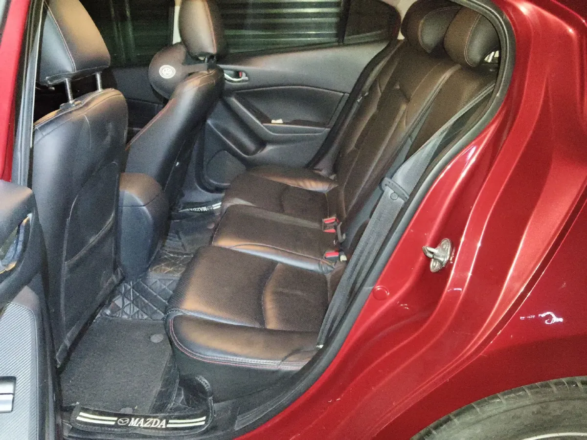 2014 Mazda 3 Axela 1.5L 117HP L4 6AT,autocango,china used car exporter,china ev exporter,chinese used car exporter,chinese used ev exporter