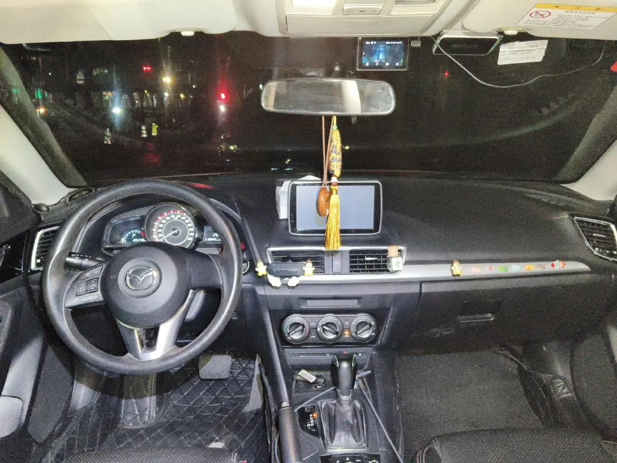 2014 Mazda 3 Axela 1.5L 117HP L4 6AT,autocango,china used car exporter,china ev exporter,chinese used car exporter,chinese used ev exporter