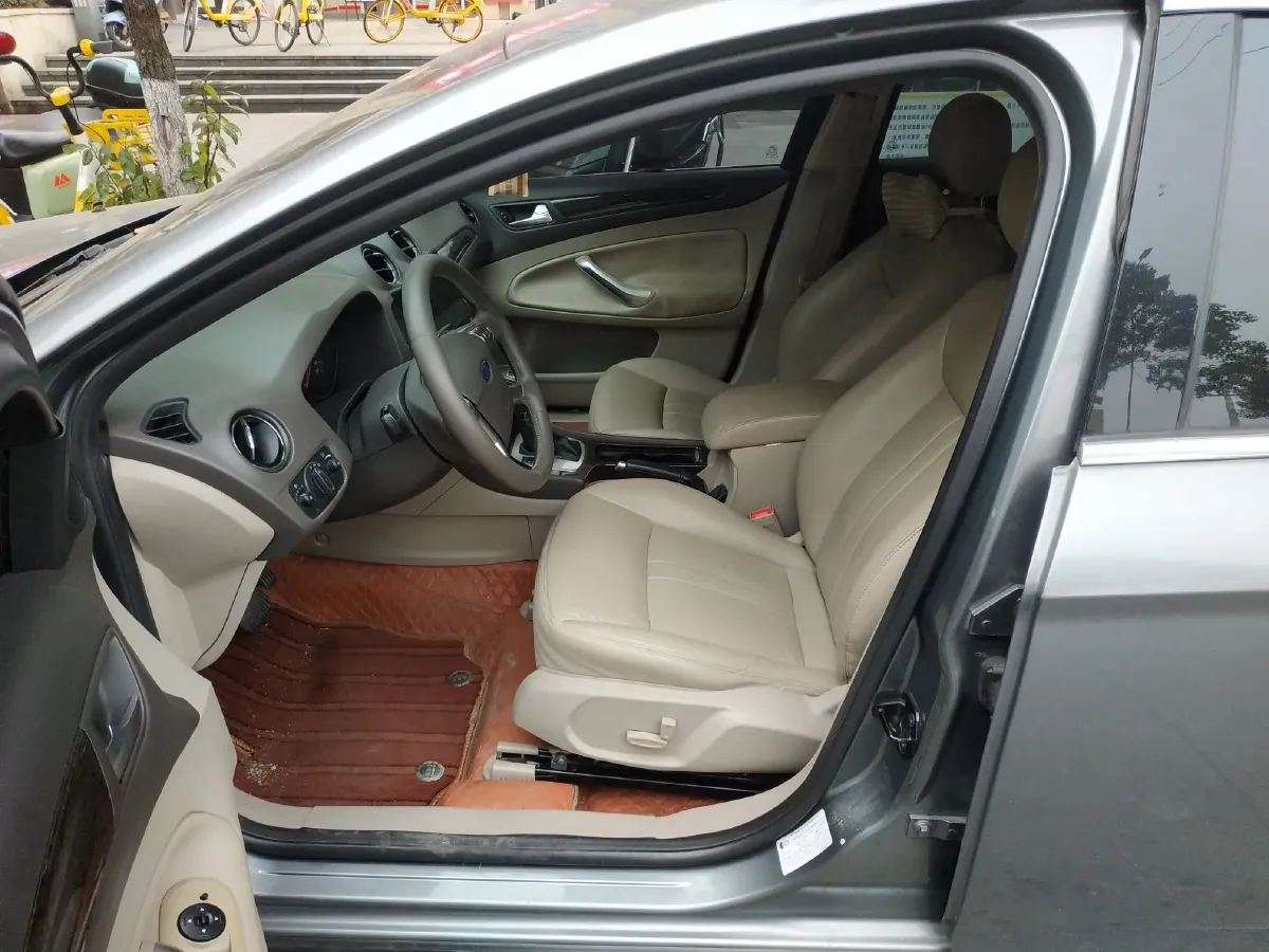 2011 Ford Mondeo 2.0T 203HP L4 6DCT,autocango,china used car exporter,china ev exporter,chinese used car exporter,chinese used ev exporter