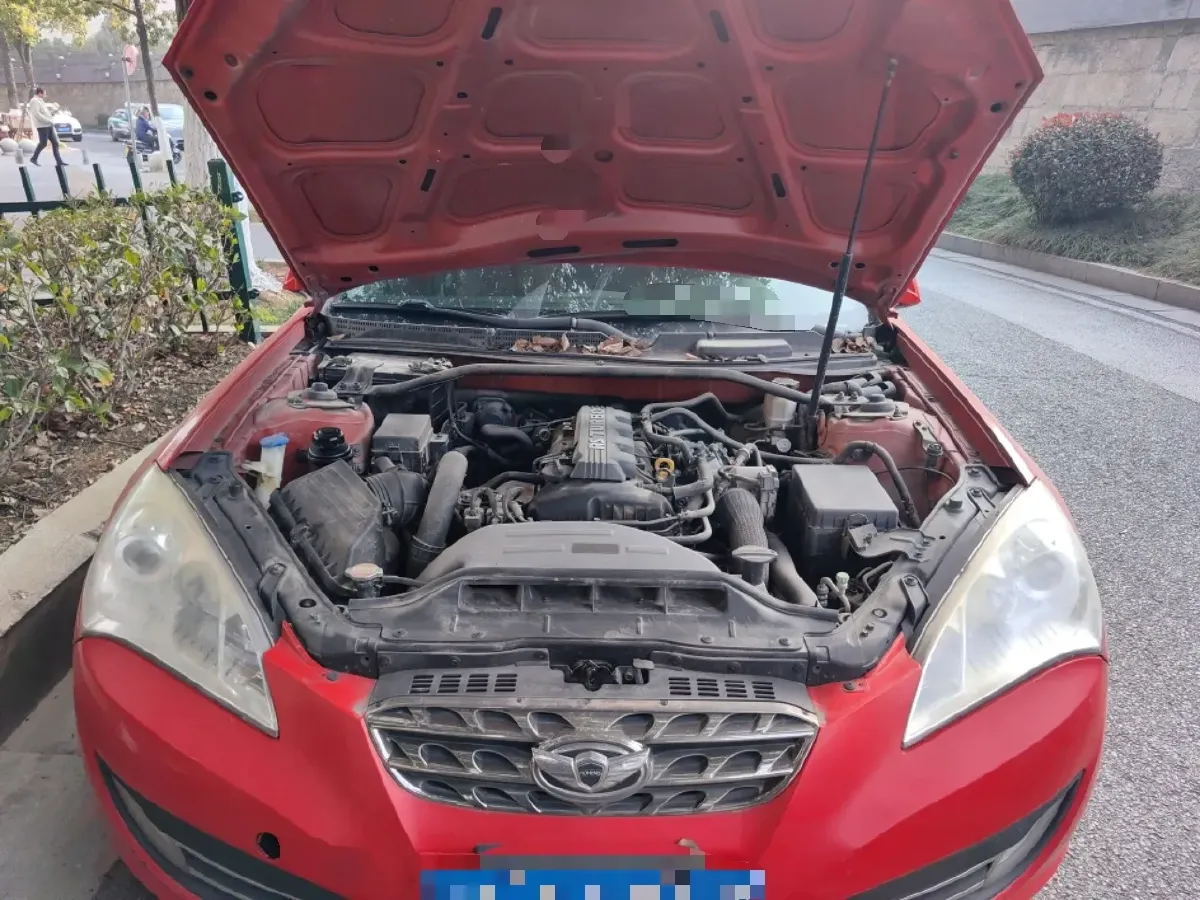 2009 Hyundai Rohens-Coupe 2.0T 210HP L4 5AT,autocango,china used car exporter,china ev exporter,chinese used car exporter,chinese used ev exporter