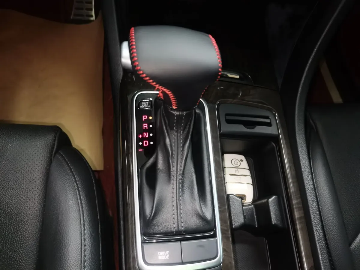 2016 GAC Trumpchi GS5 Super 1.8T 177HP L4 5AT,autocango,china used car exporter,china ev exporter,chinese used car exporter,chinese used ev exporter