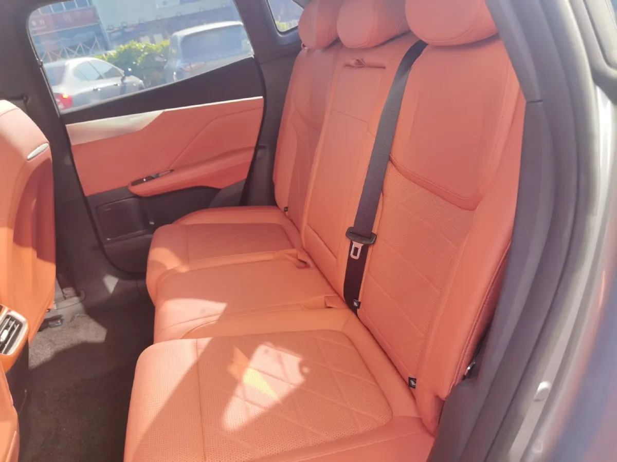 2024 Deepal S05 BEV 56.12KWH,autocango,china used car exporter,china ev exporter,chinese used car exporter,chinese used ev exporter