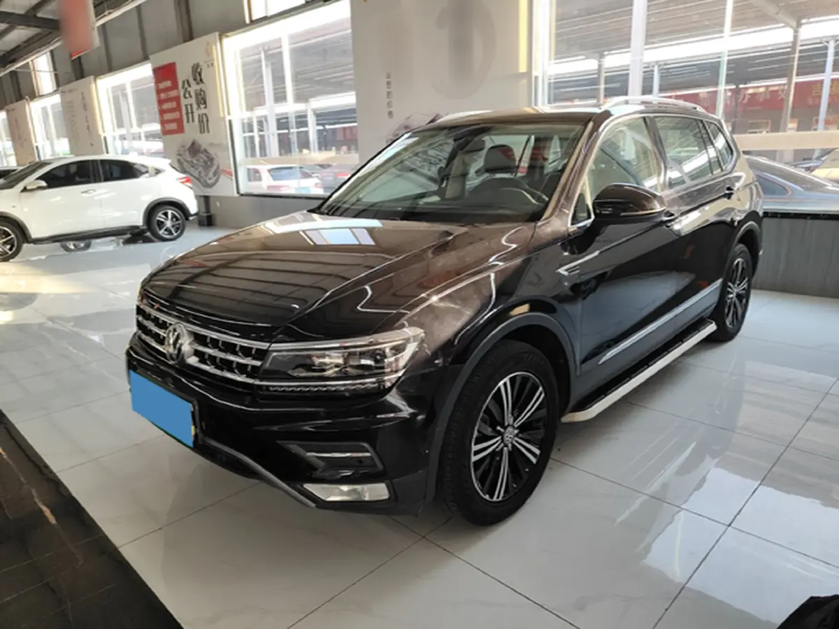 2018 Volkswagen Tiguan L 2.0T 186HP L4 7DCT