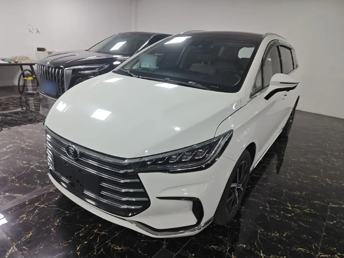 2022 BYD Song MAX 1.5L 110HP L4 E-CVT PHEV 18.3KWH