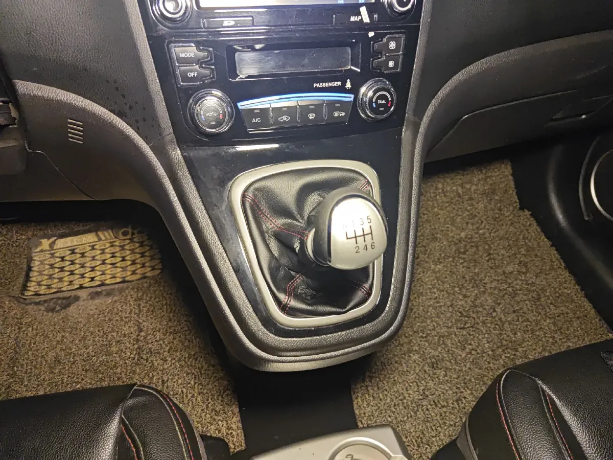 2014 Haval H6 1.5T 150HP L4 6MT,autocango,china used car exporter,china ev exporter,chinese used car exporter,chinese used ev exporter