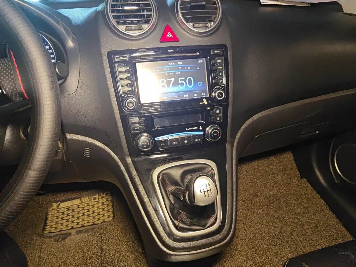 2014 Haval H6 1.5T 150HP L4 6MT,autocango,china used car exporter,china ev exporter,chinese used car exporter,chinese used ev exporter