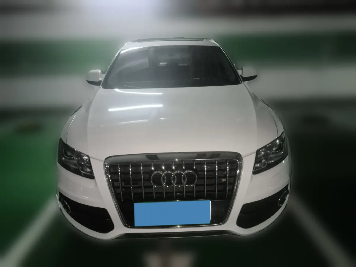 2010 Audi Q5 3.2L 270HP V6 7DCT,autocango,china used car exporter,china ev exporter,chinese used car exporter,chinese used ev exporter