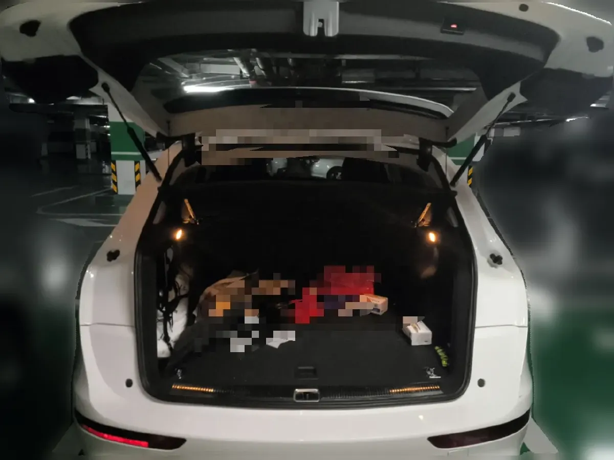 2010 Audi Q5 3.2L 270HP V6 7DCT,autocango,china used car exporter,china ev exporter,chinese used car exporter,chinese used ev exporter