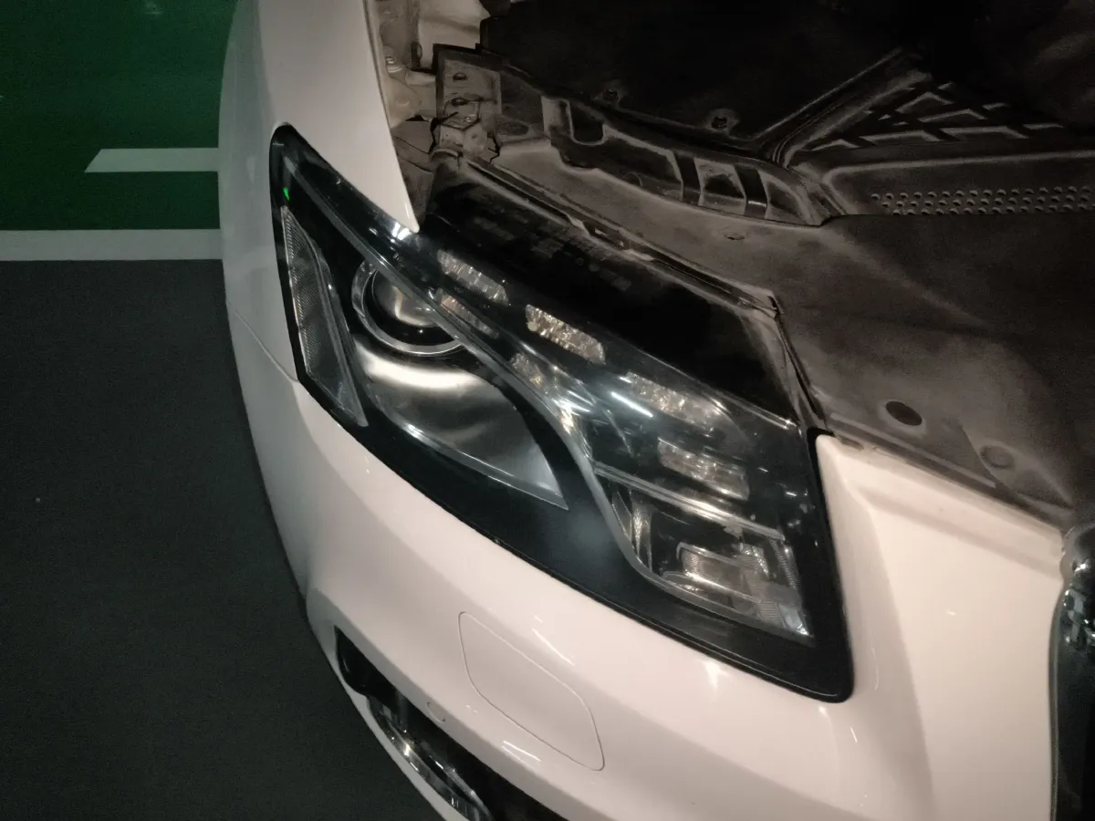 2010 Audi Q5 3.2L 270HP V6 7DCT,autocango,china used car exporter,china ev exporter,chinese used car exporter,chinese used ev exporter