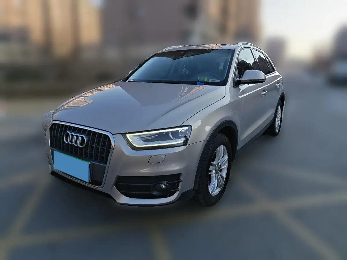 2013 Audi Q3 2.0T 170HP L4 7DCT